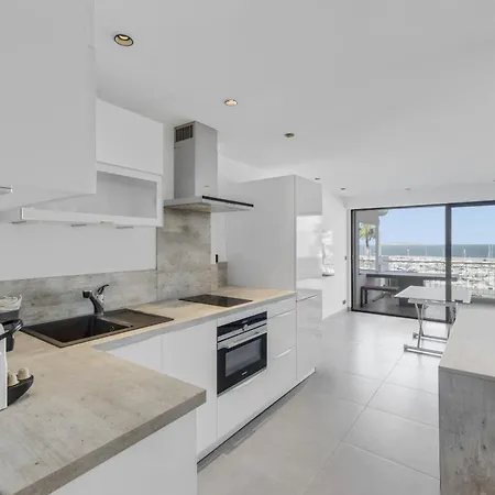 F2 Palm - Pointe Croisette カンヌ